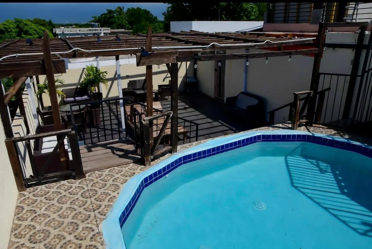Appartamento Portmore Villa