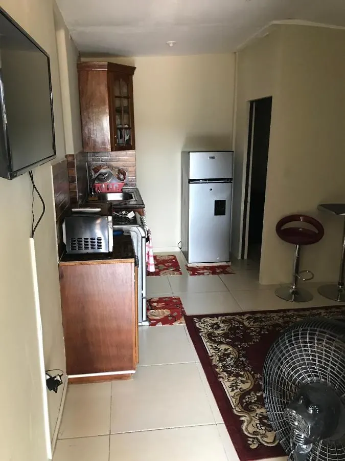 דירה Portmore Villa