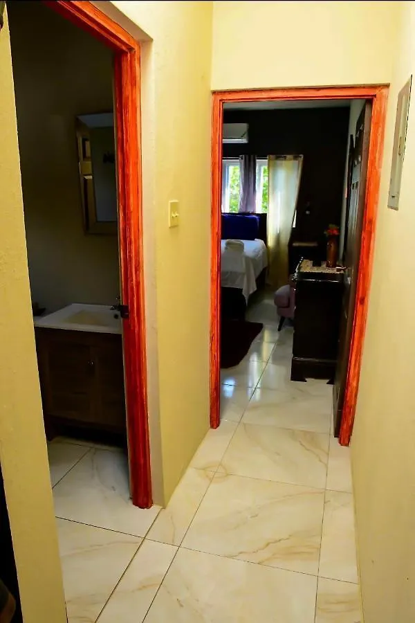 דירה Portmore Villa ג'מייקה